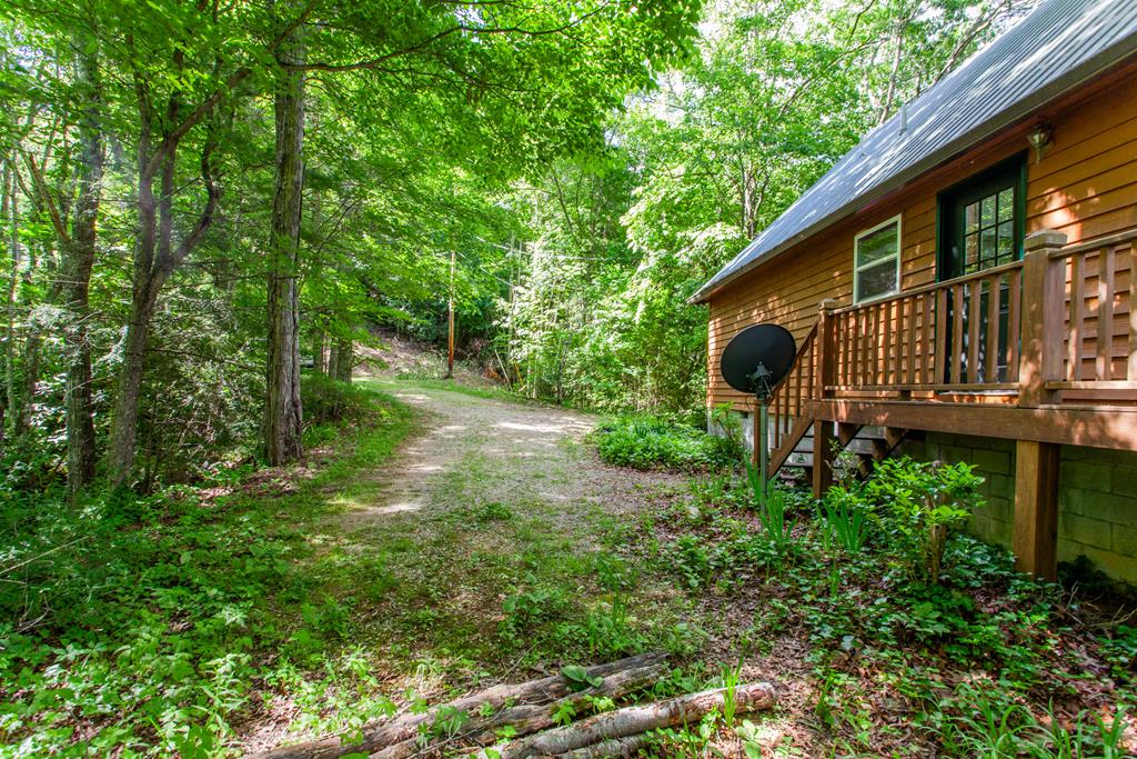 167 Tranquility Pines, ROBBINSVILLE, North Carolina image 24