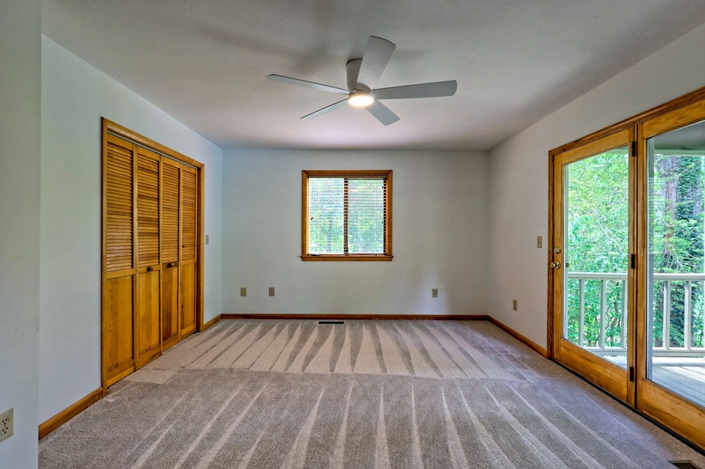 2403 Hidden Valley Road, HIAWASSEE, Georgia image 37