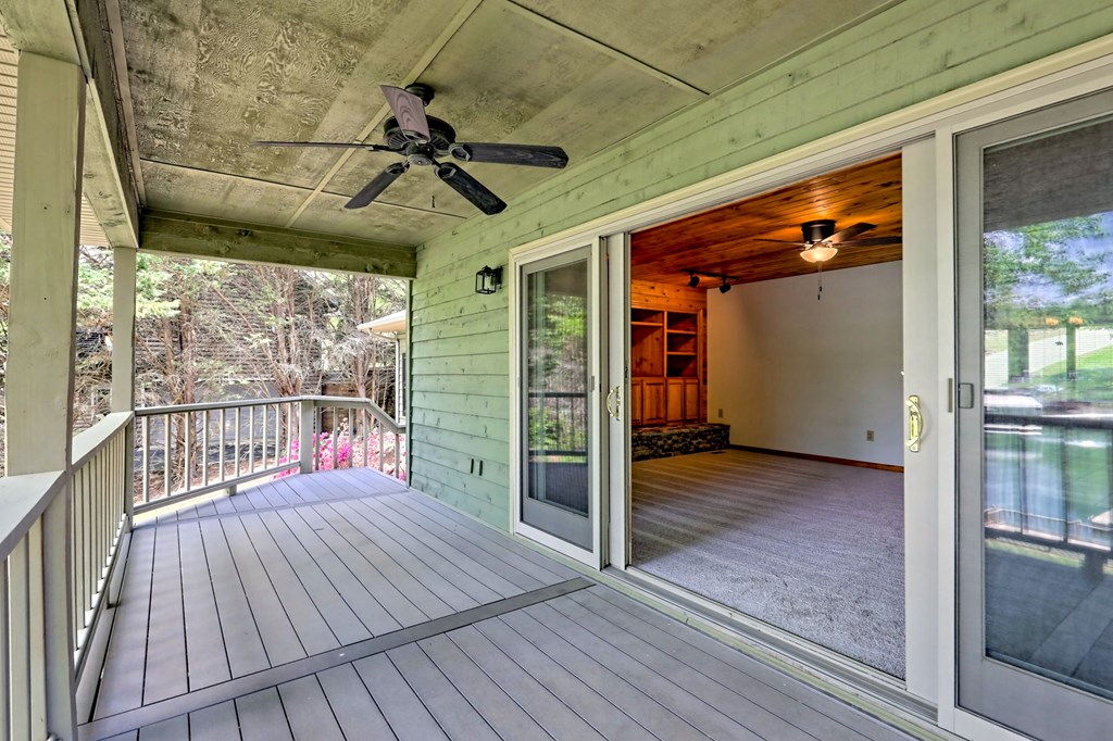 2403 Hidden Valley Road, HIAWASSEE, Georgia image 20
