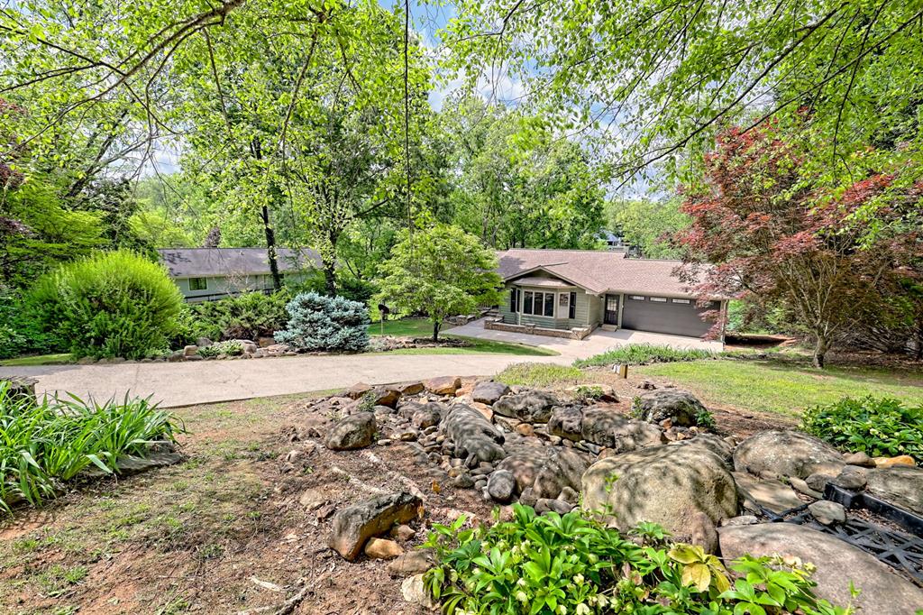 2403 Hidden Valley Road, HIAWASSEE, Georgia image 1