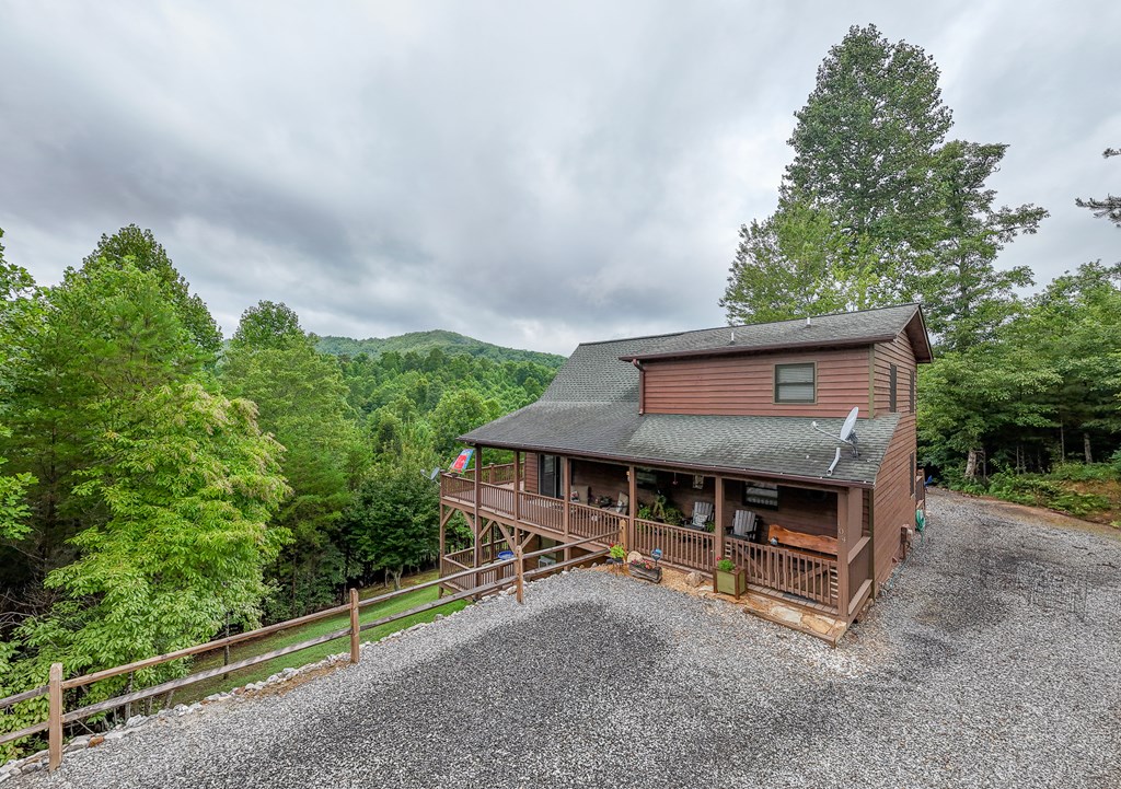 104 Prairie Crossing Drive, MURPHY, North Carolina image 9