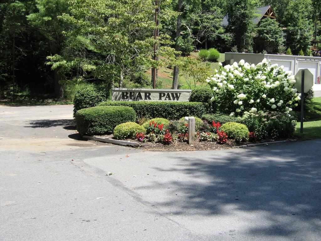 Photo 1 of 10 — 43 Bream Dr Unit 43, MURPHY, NC 28906