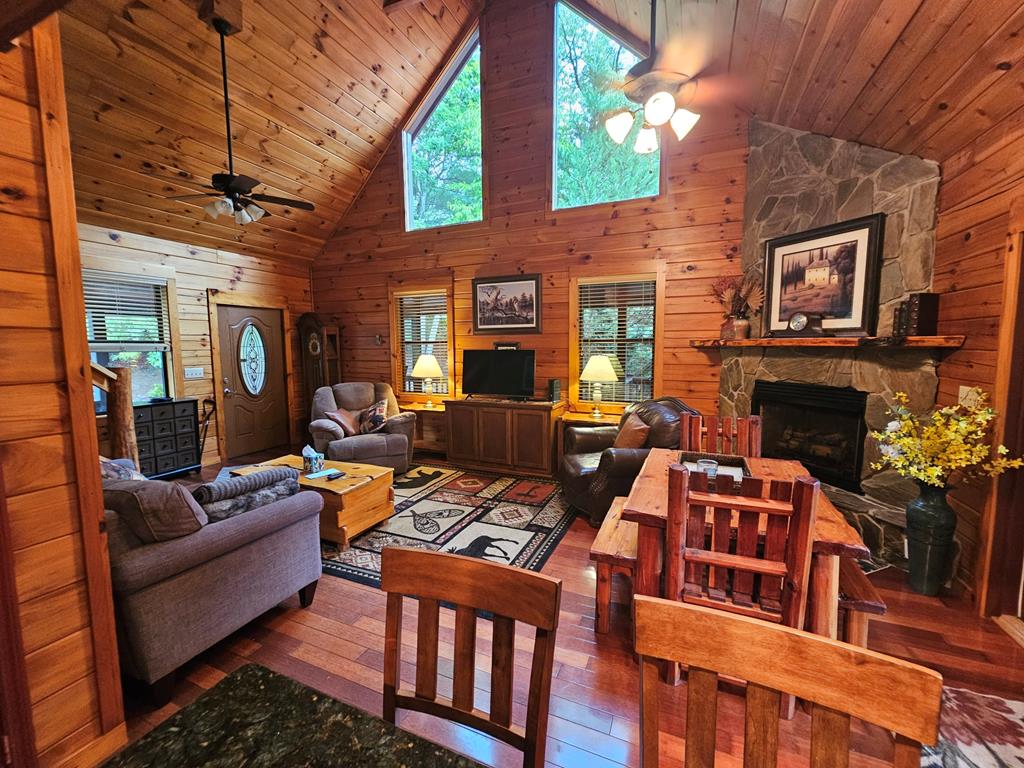 18 Millstone Ridge, MURPHY, North Carolina image 1