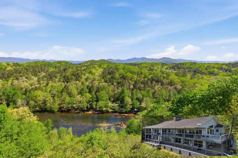 Homes For Sale - 122 Laural Ridge Ln<br/> MURPHY, NC 28906