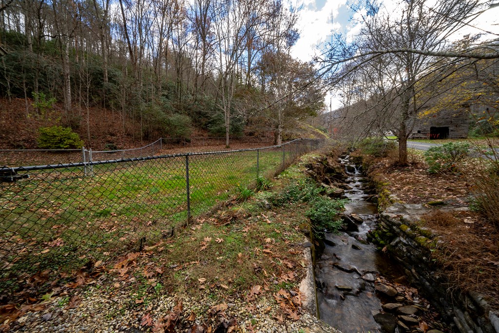 149 Floyd Carpenter Rd, ROBBINSVILLE, North Carolina image 7