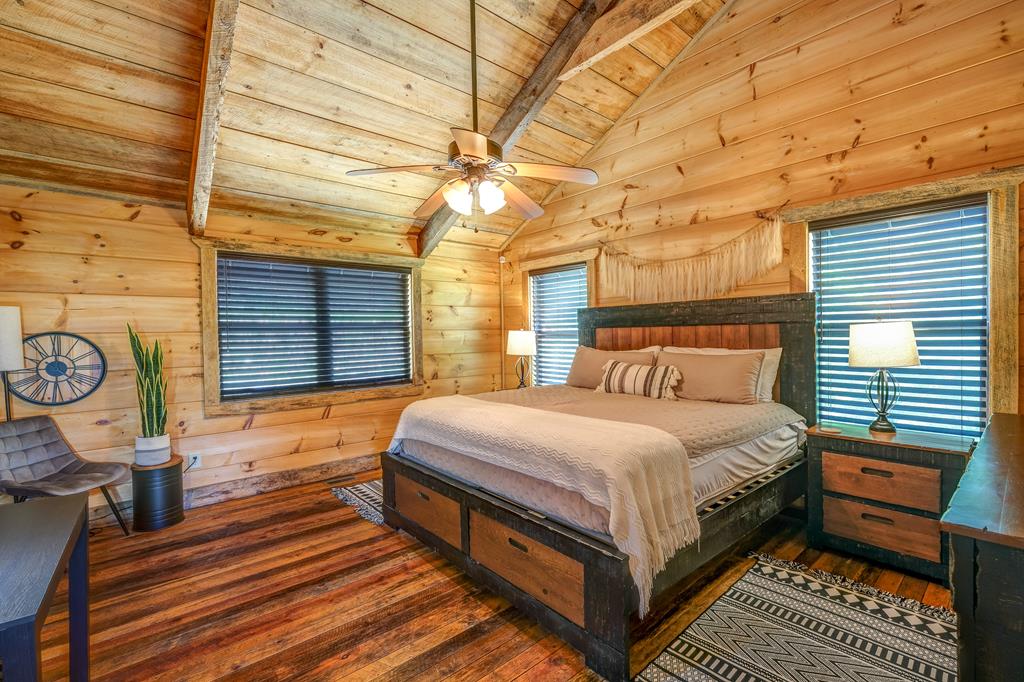 50 Pin Oak Ridge, MURPHY, North Carolina image 25