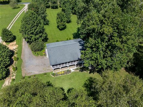 Homes For Sale - 615 Little Ranger Rd<br/> MURPHY, NC 28906