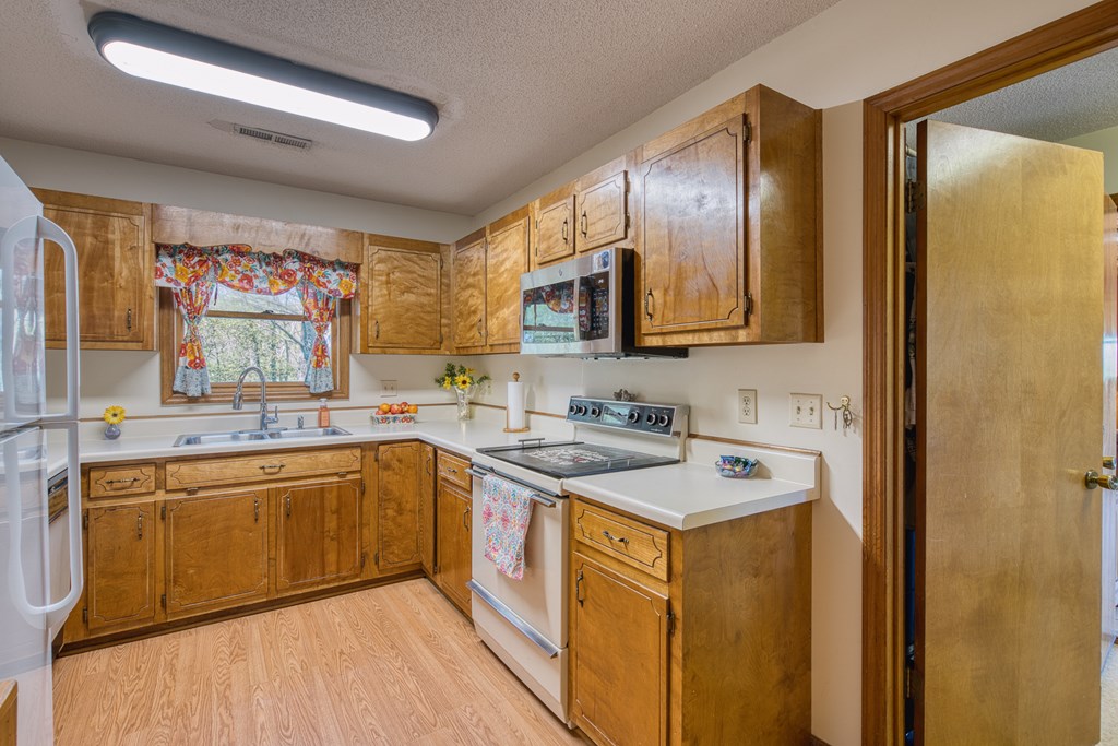 248 Hillside Lane, ANDREWS, North Carolina image 12