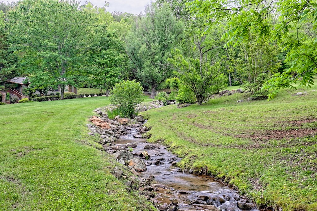 2877 Cynth Creek Road, HIAWASSEE, Georgia image 6
