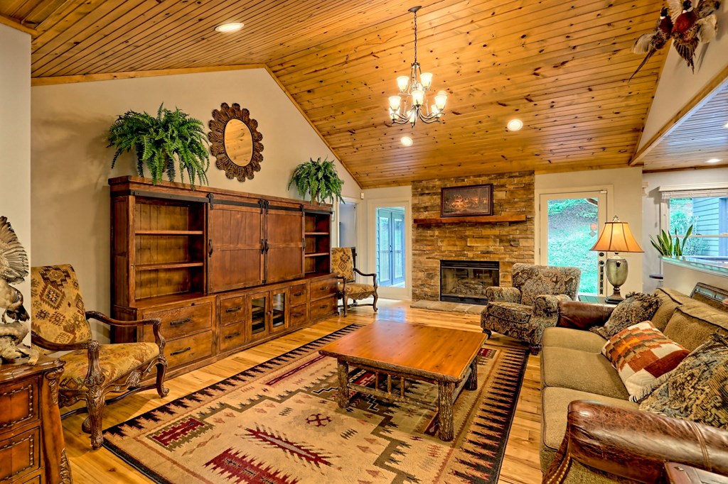 2877 Cynth Creek Road, HIAWASSEE, Georgia image 25