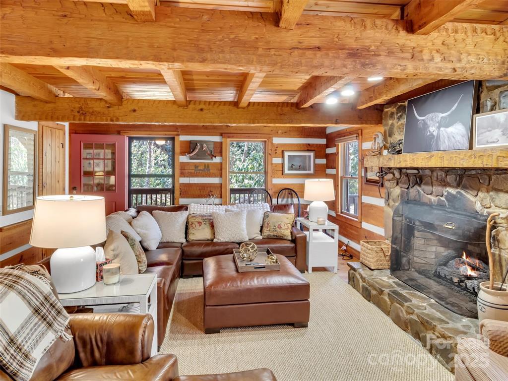 7810 Little Snowbird Rd, ROBBINSVILLE, North Carolina image 6