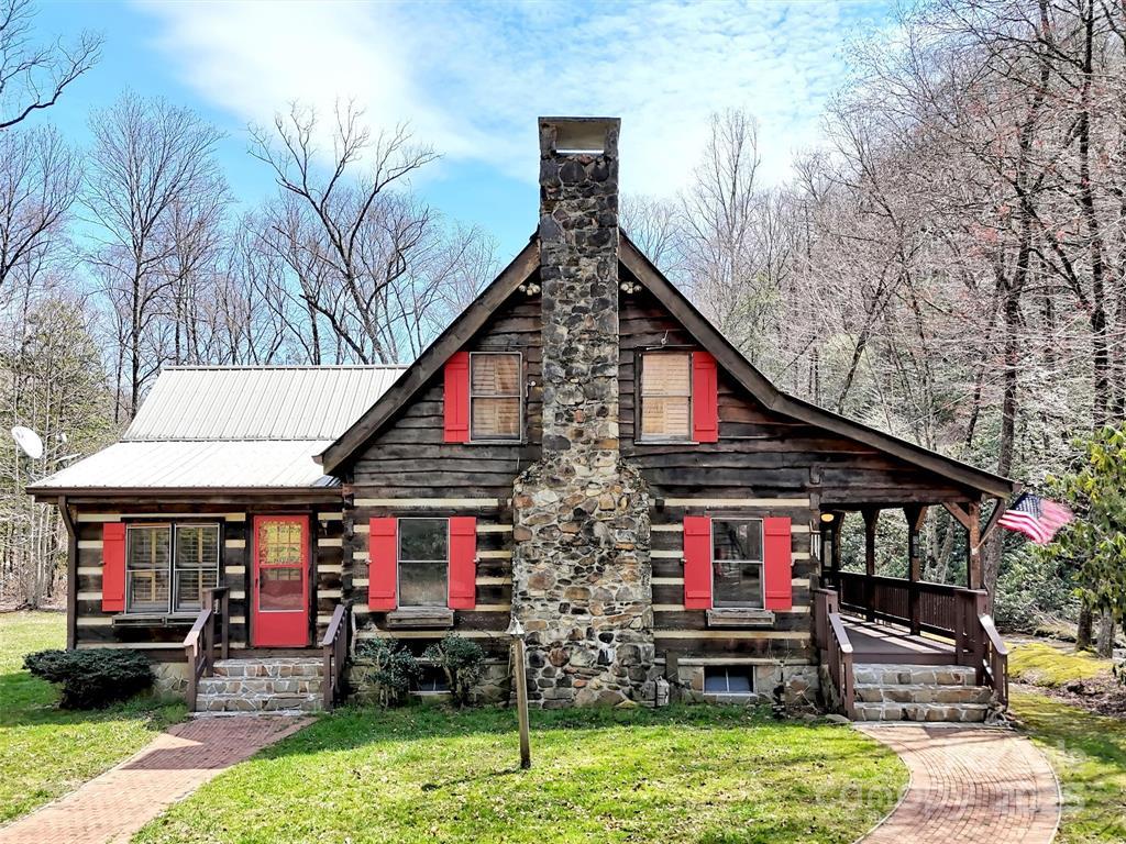 7810 Little Snowbird Rd, ROBBINSVILLE, North Carolina image 3