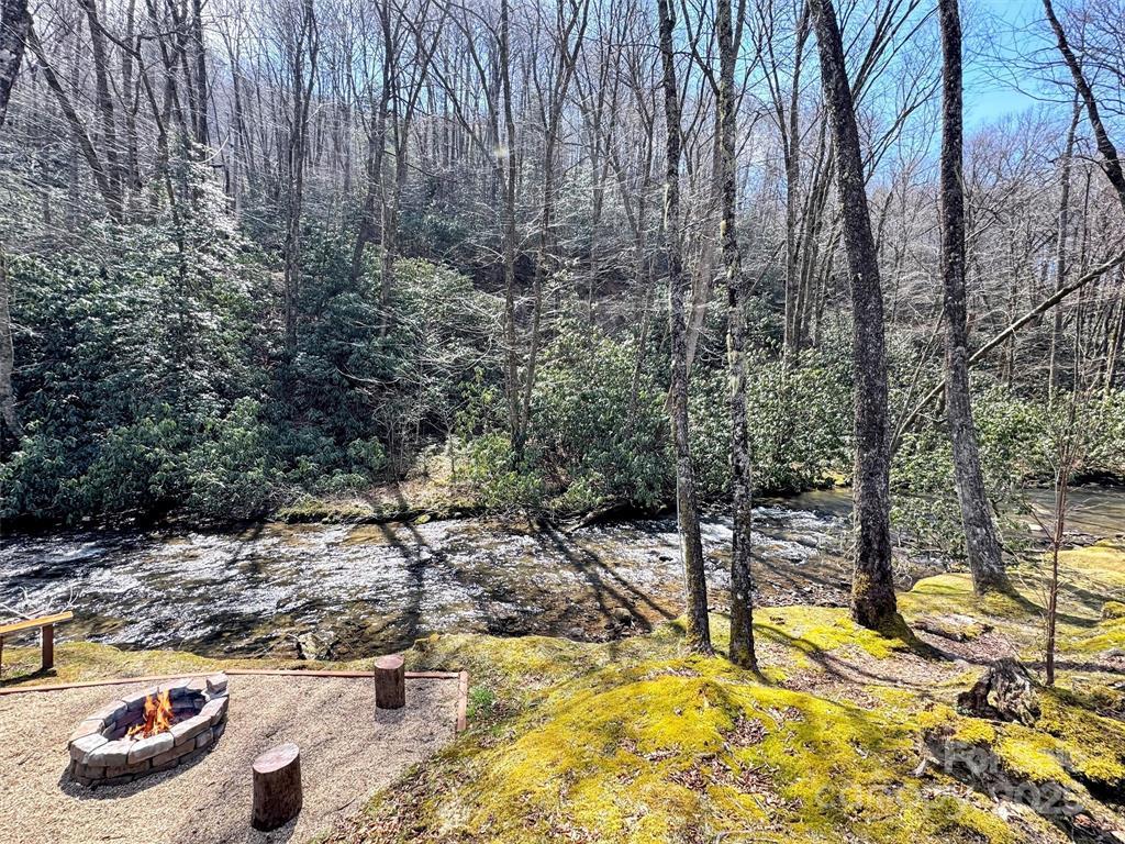 7810 Little Snowbird Rd, ROBBINSVILLE, North Carolina image 29