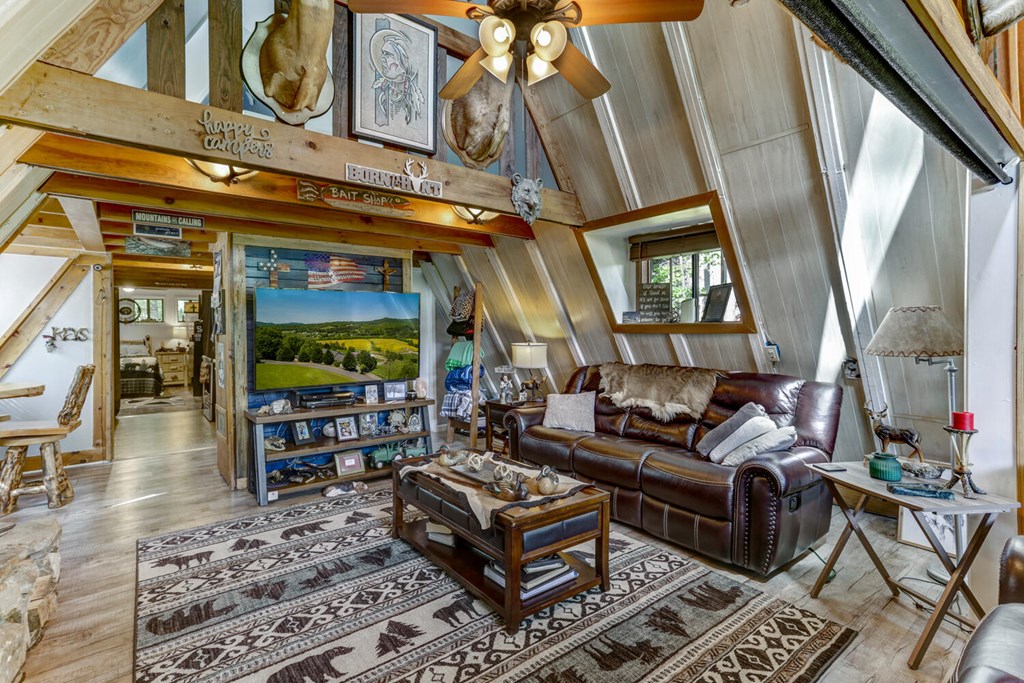 515 Laurel Cove Road, MURPHY, North Carolina image 22