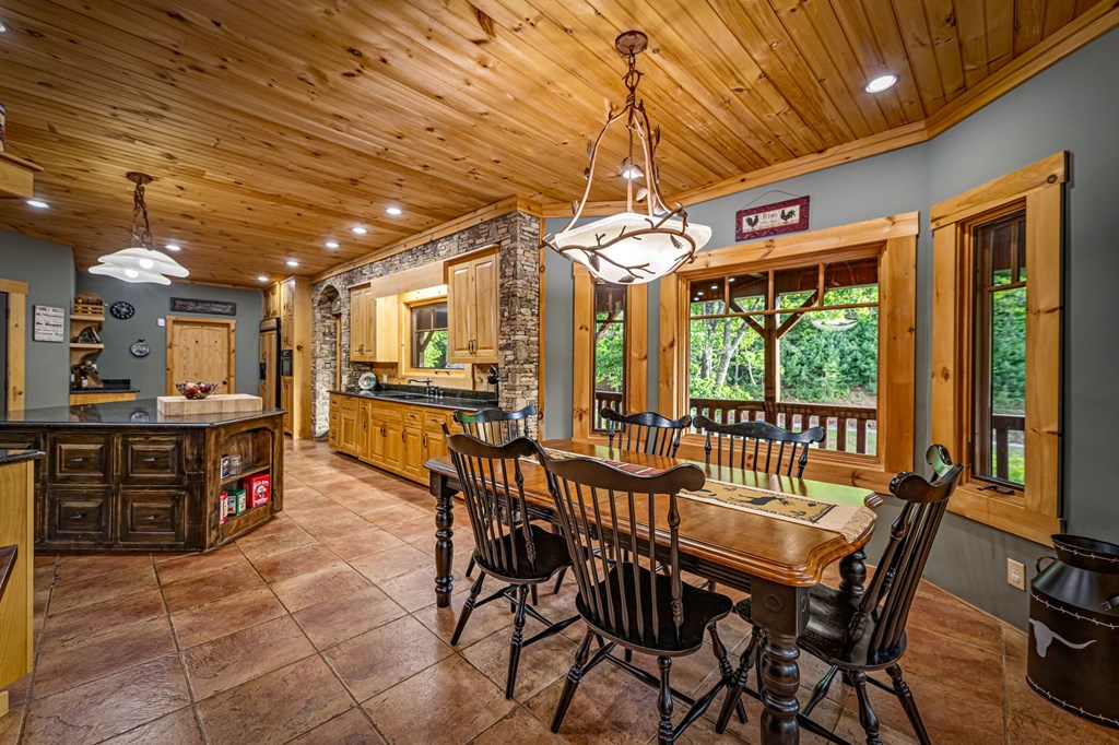 2007 Pine Log Church Road, BRASSTOWN, North Carolina image 49