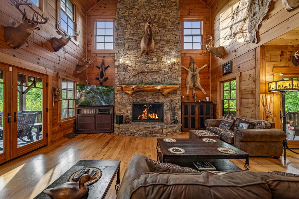 2007 Pine Log Church Road, BRASSTOWN, North Carolina image 44