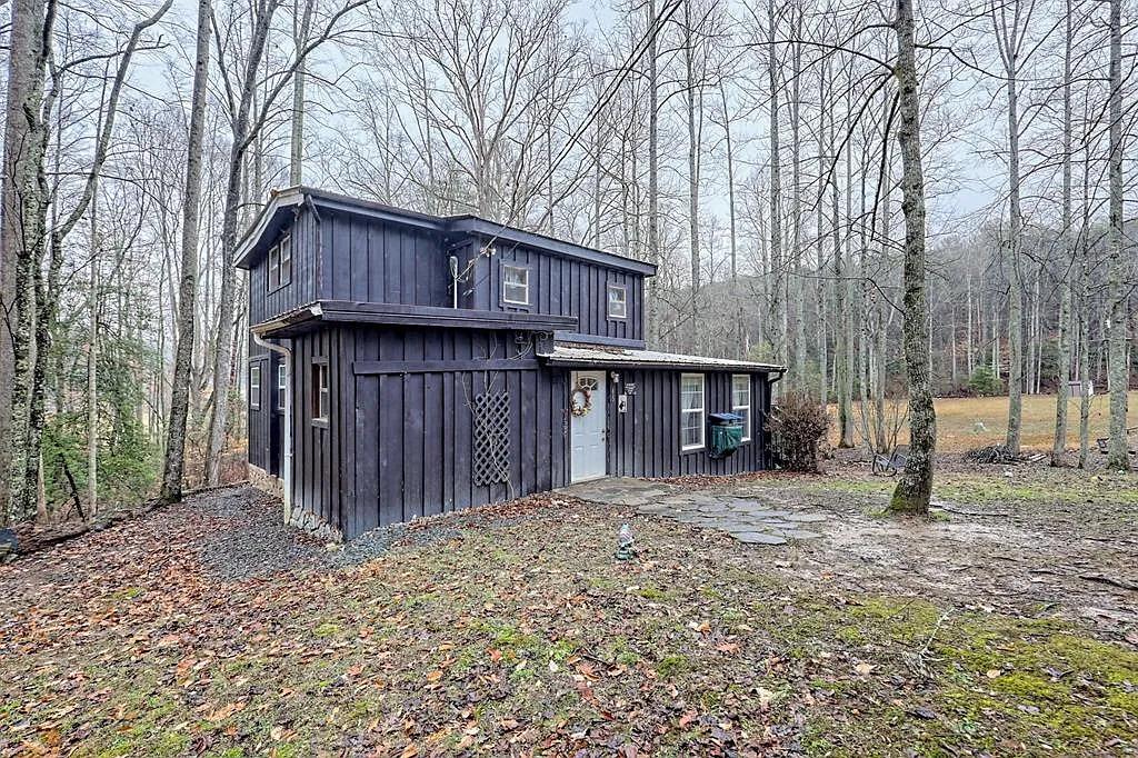 46 Pine Bough Road, MURPHY, North Carolina image 1