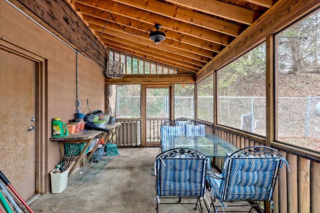 250 Lovers Leap Dr, MURPHY, North Carolina image 19