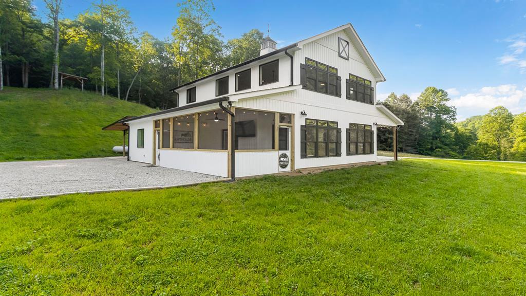 1651 Winding Stairs Rd, TOPTON, North Carolina image 2