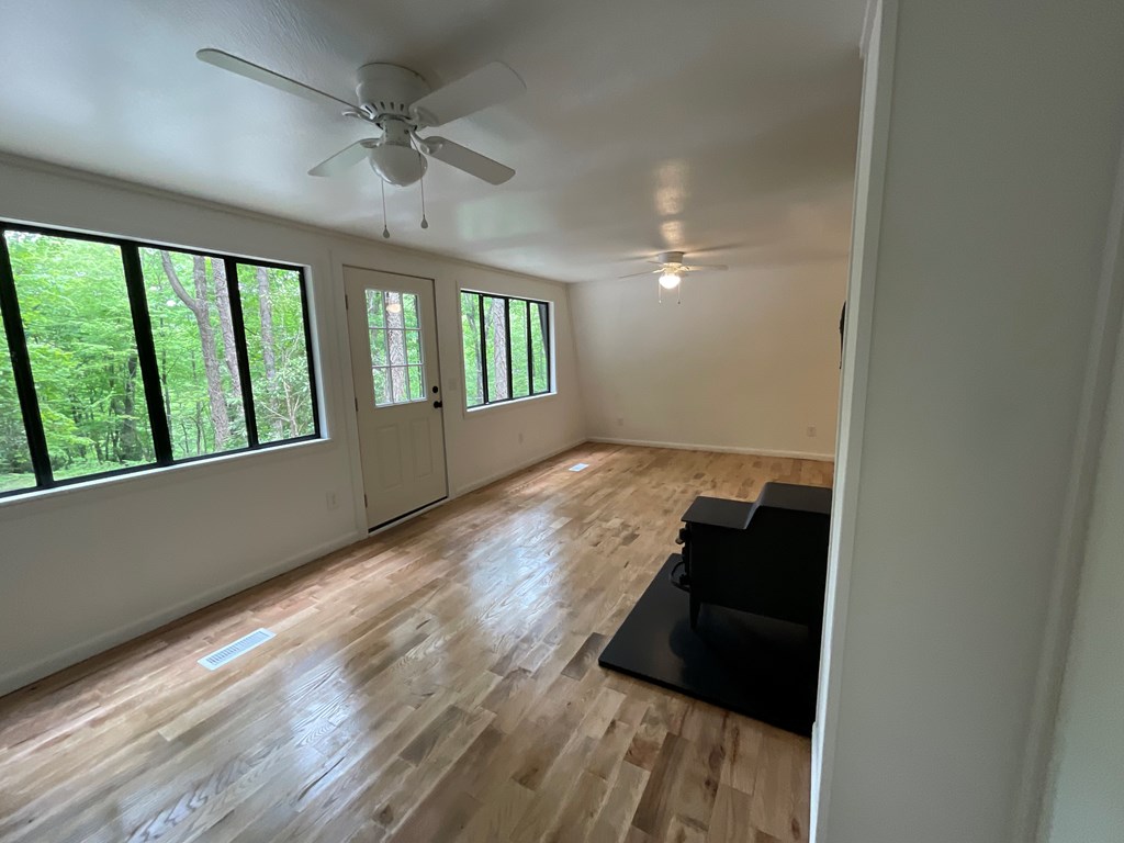 1136 Granny Squirrel Drive, ANDREWS, North Carolina image 6