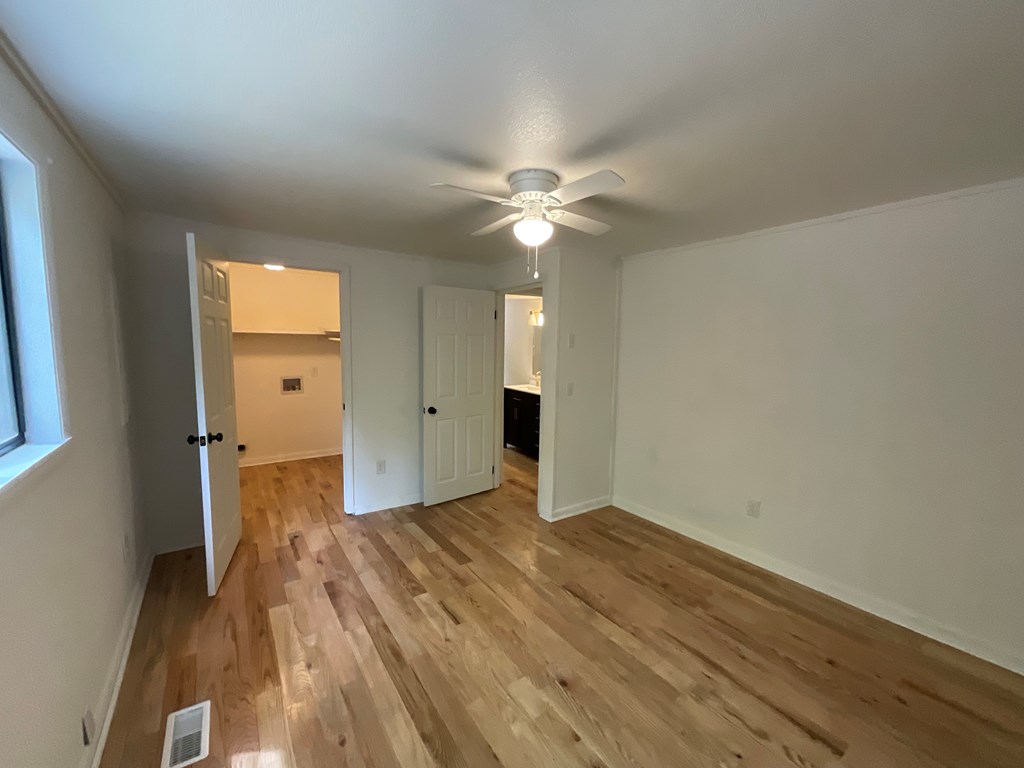 1136 Granny Squirrel Drive, ANDREWS, North Carolina image 22