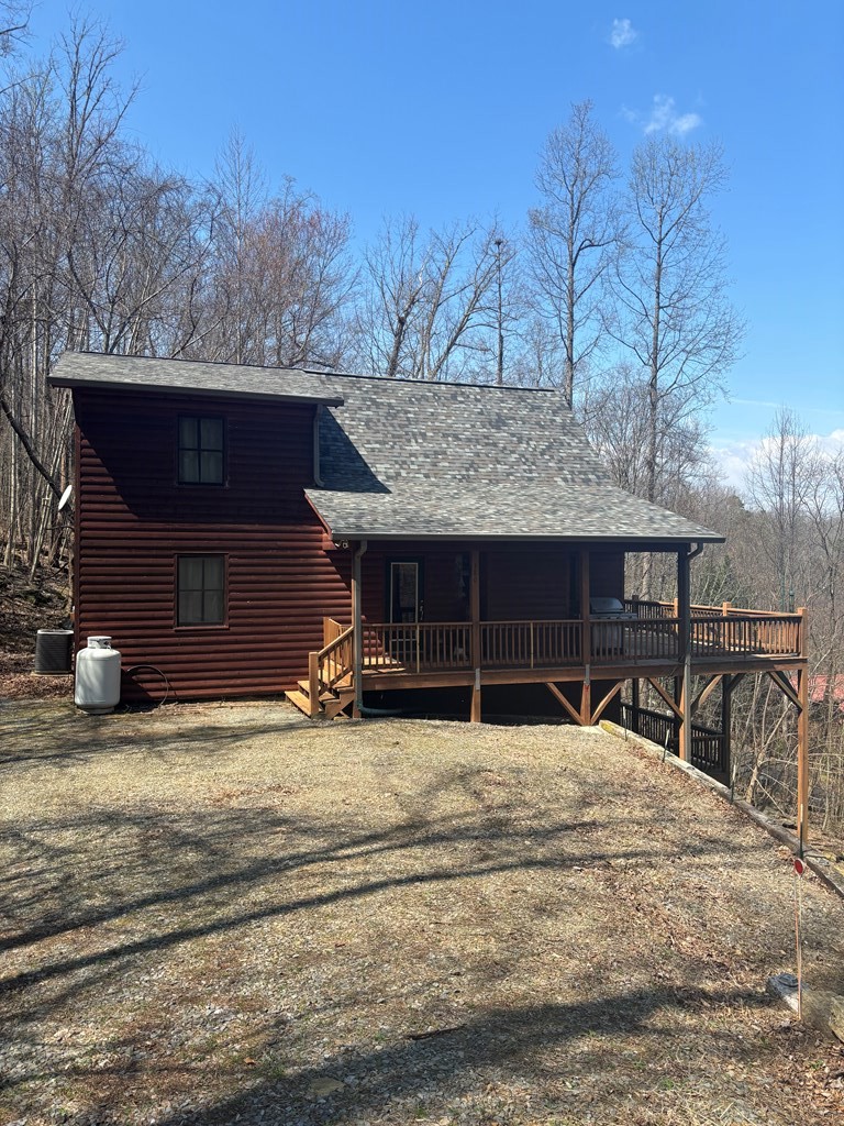 380 Buck Ridge Dr - Photo 2