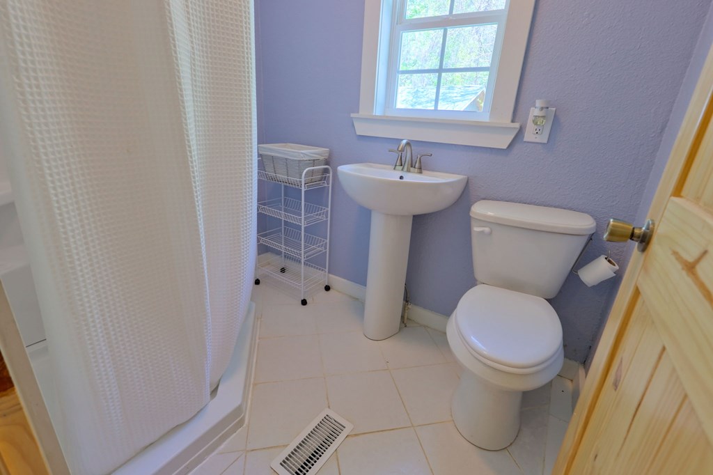 612 Reservoir Rd, MURPHY, North Carolina image 17