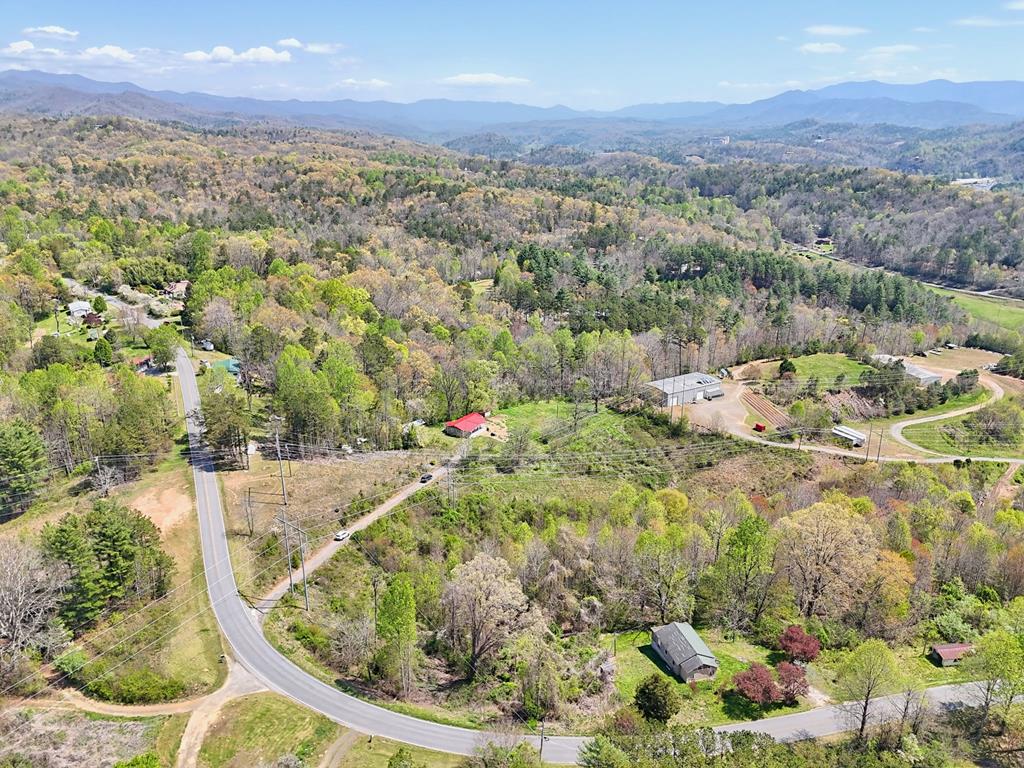 612 Reservoir Rd, MURPHY, North Carolina image 47
