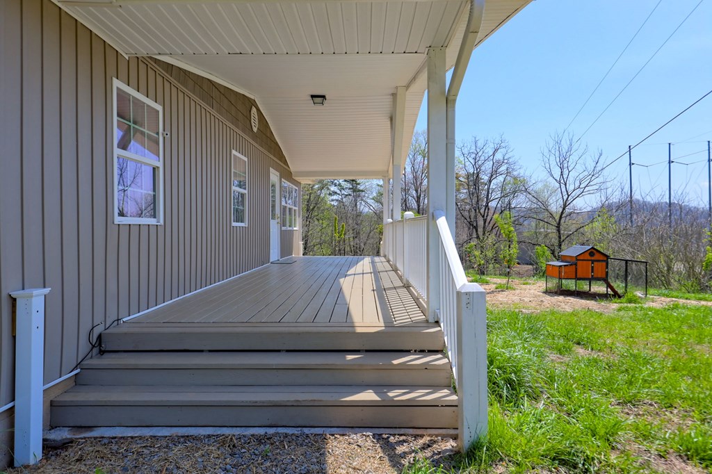 612 Reservoir Rd, MURPHY, North Carolina image 4