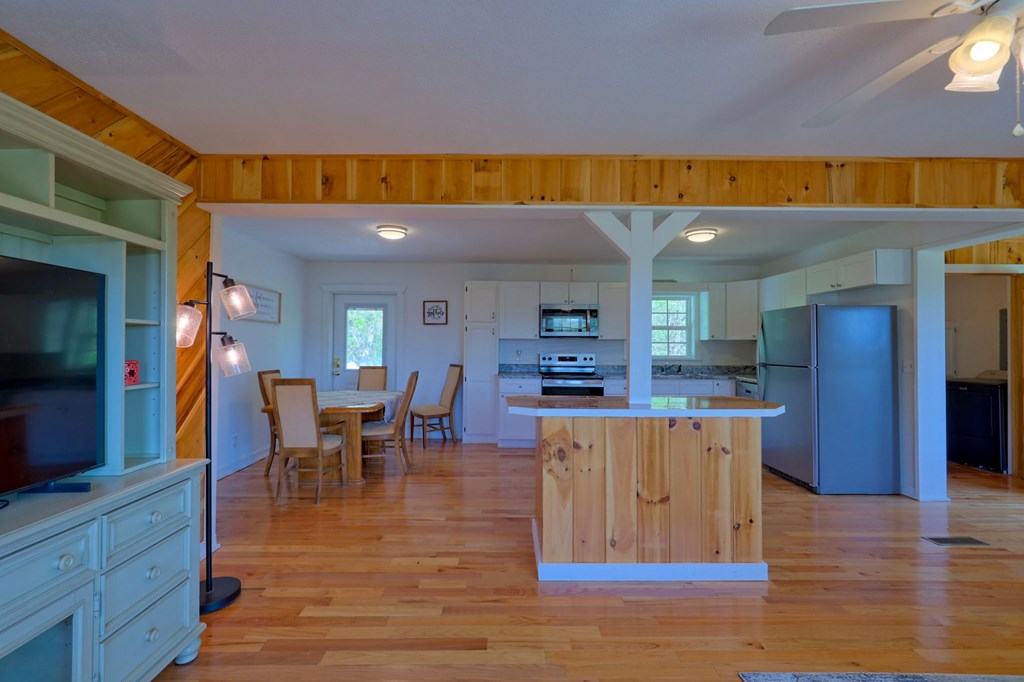 612 Reservoir Rd, MURPHY, North Carolina image 6