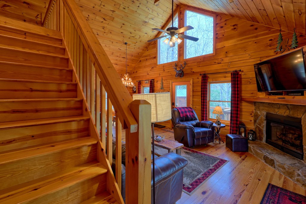 65 Laurelwood Circle, MURPHY, North Carolina image 6