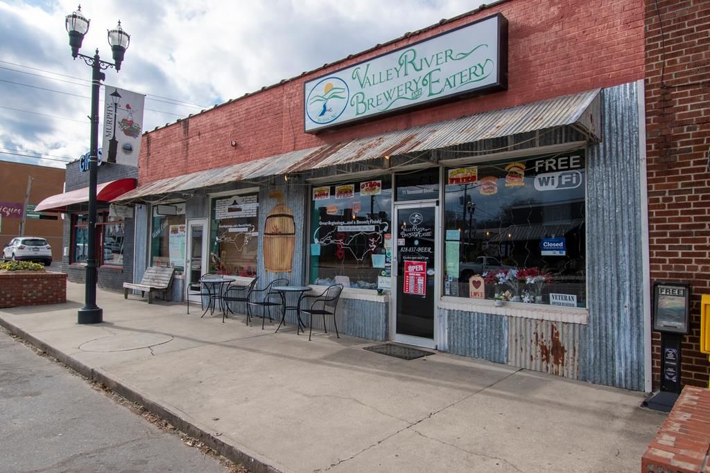 71 Tennessee Street, Murphy, NC 28906, MLS 147930 Allen Tate