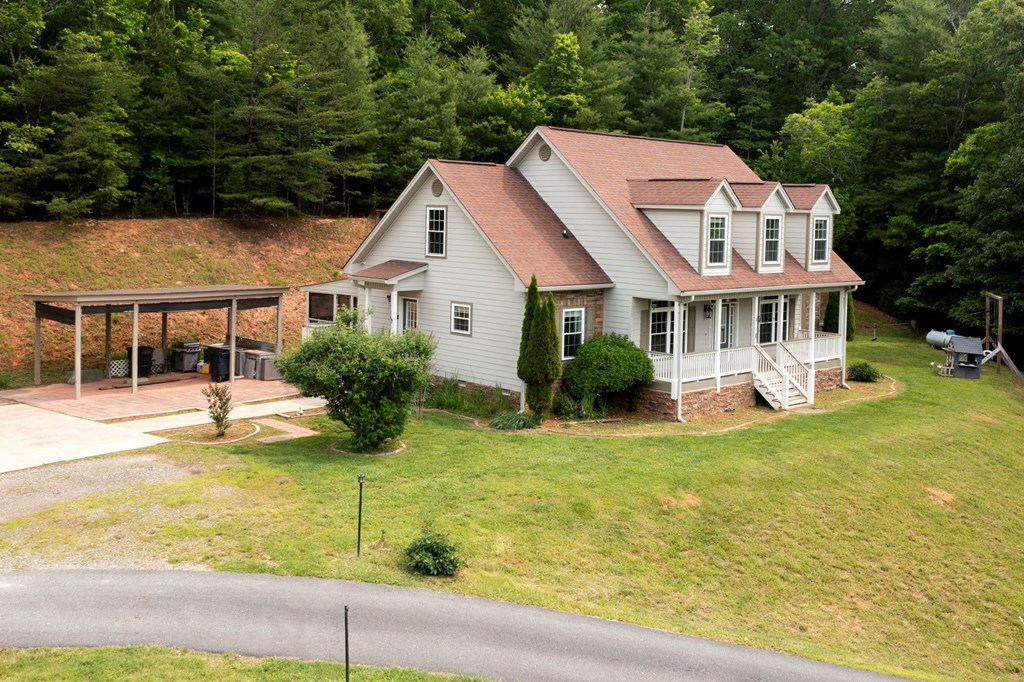 1451 Moccasin Creek Rd, MURPHY, North Carolina image 2