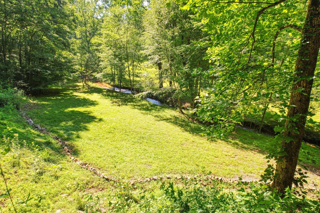 Hiawassee, Georgia, 30546, United States, 3 Bedrooms Bedrooms, ,5 BathroomsBathrooms,Residential,Active,2027787