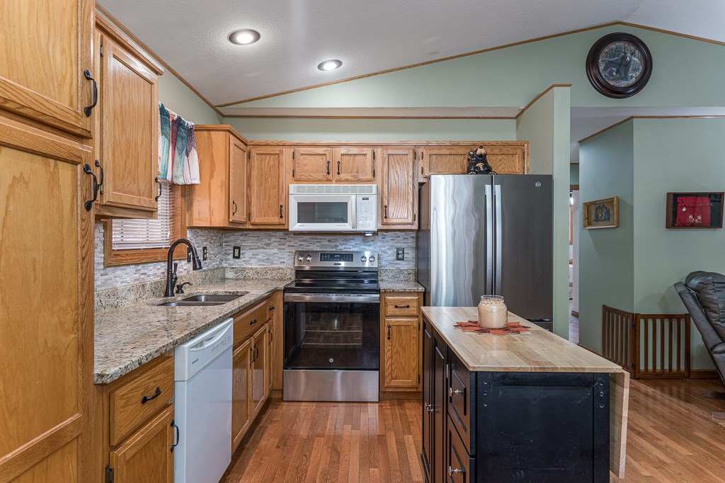 9 Settlers Crossing Way