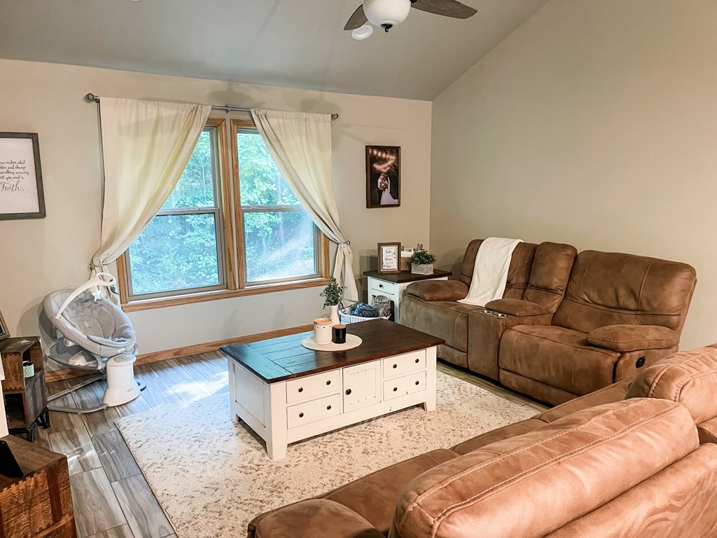 65 Rhubarb Lane, MURPHY, North Carolina image 3