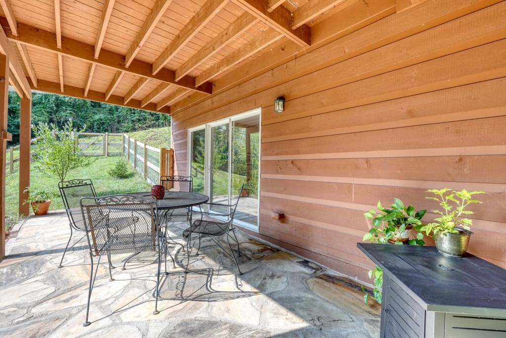 154 Anns Lane, HAYESVILLE, North Carolina image 47