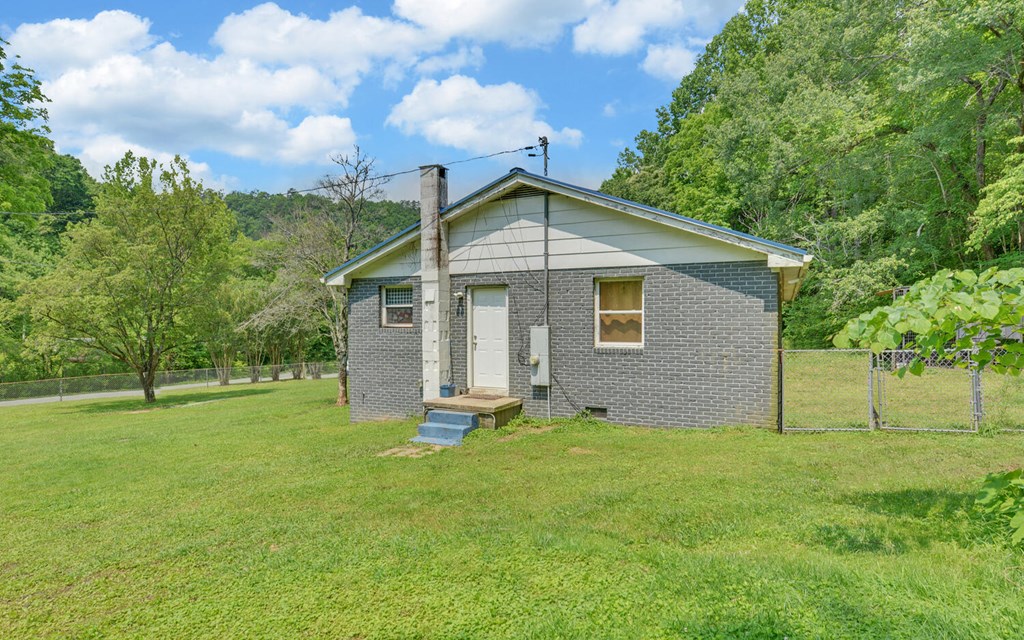 209 Vengeance Creek Road, MARBLE, North Carolina image 32