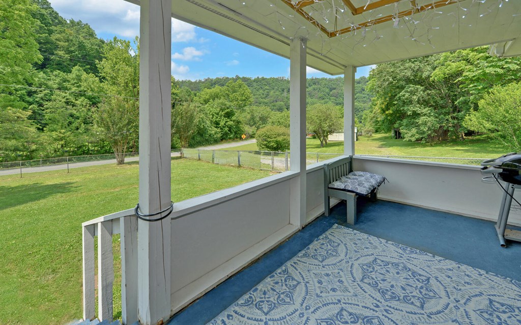 209 Vengeance Creek Road, MARBLE, North Carolina image 4