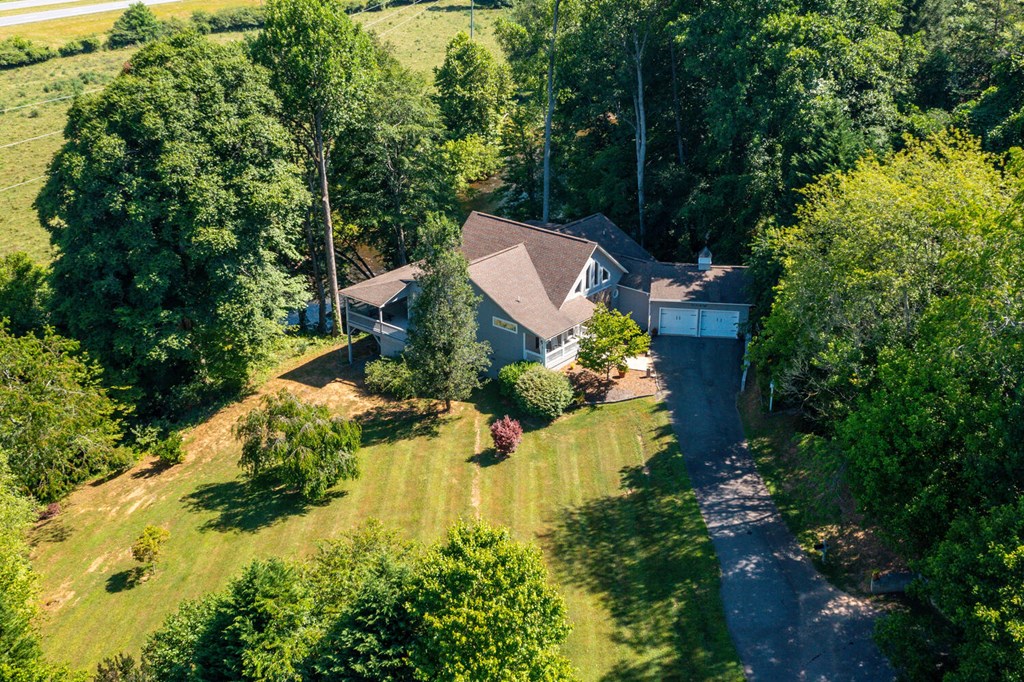 128 Leaping Trout Run, MARBLE, North Carolina image 2