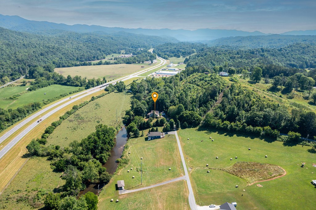 128 Leaping Trout Run, MARBLE, North Carolina image 3