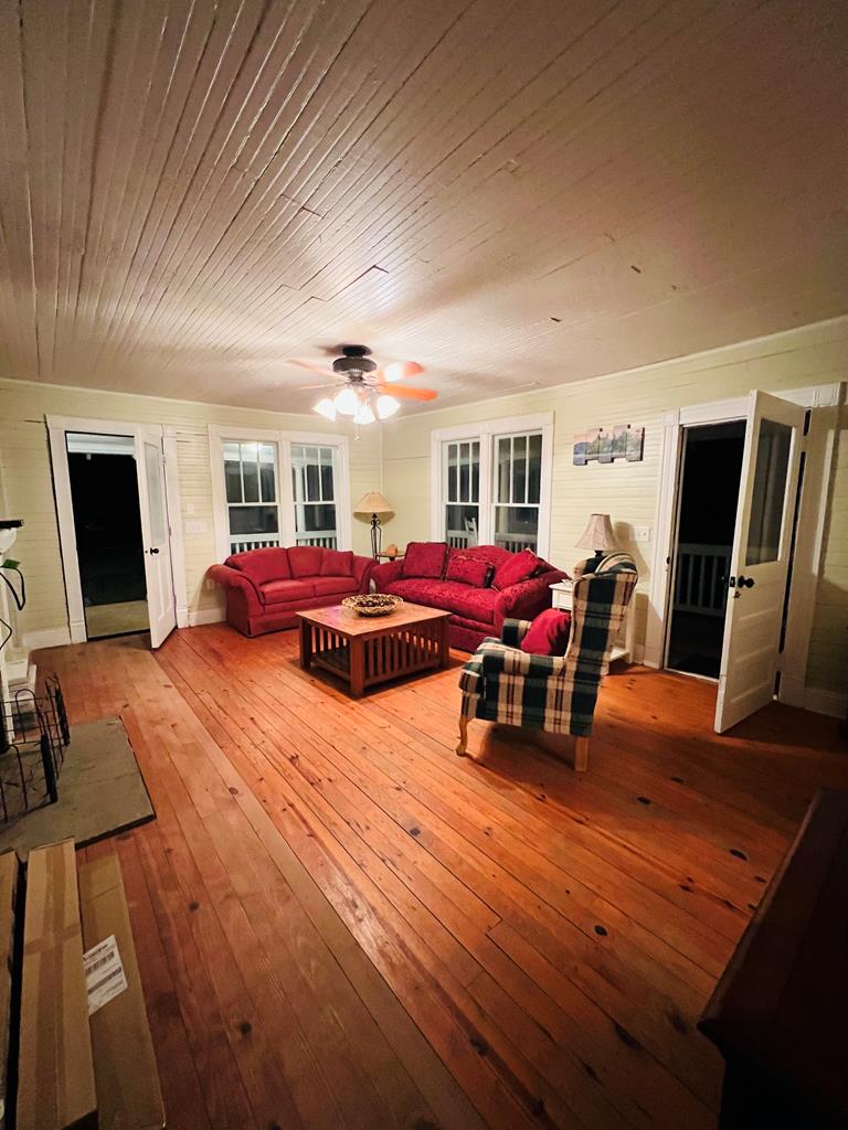 200 Observation Point Rd, BRYSON CITY, North Carolina image 7