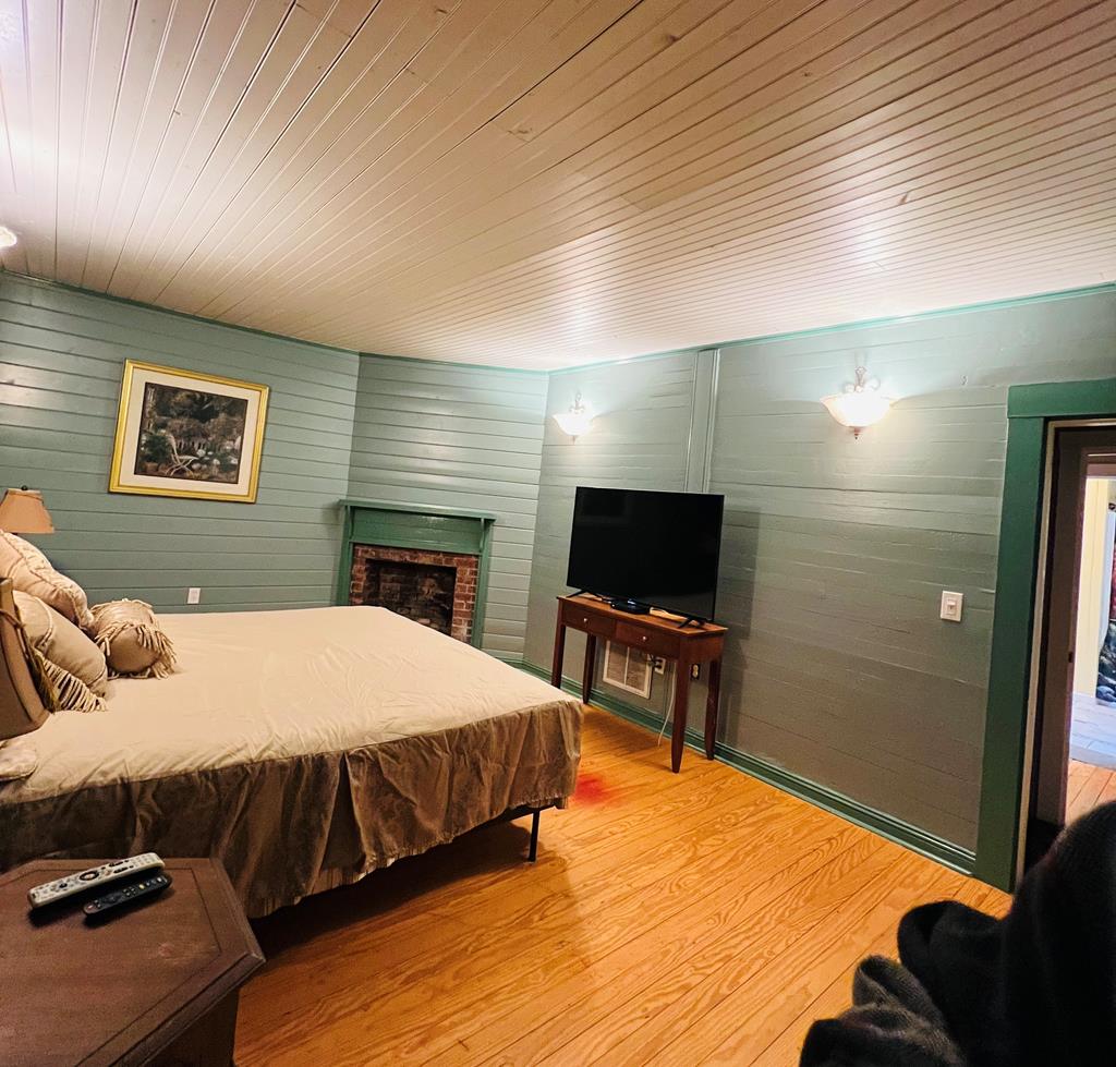 200 Observation Point Rd, BRYSON CITY, North Carolina image 12