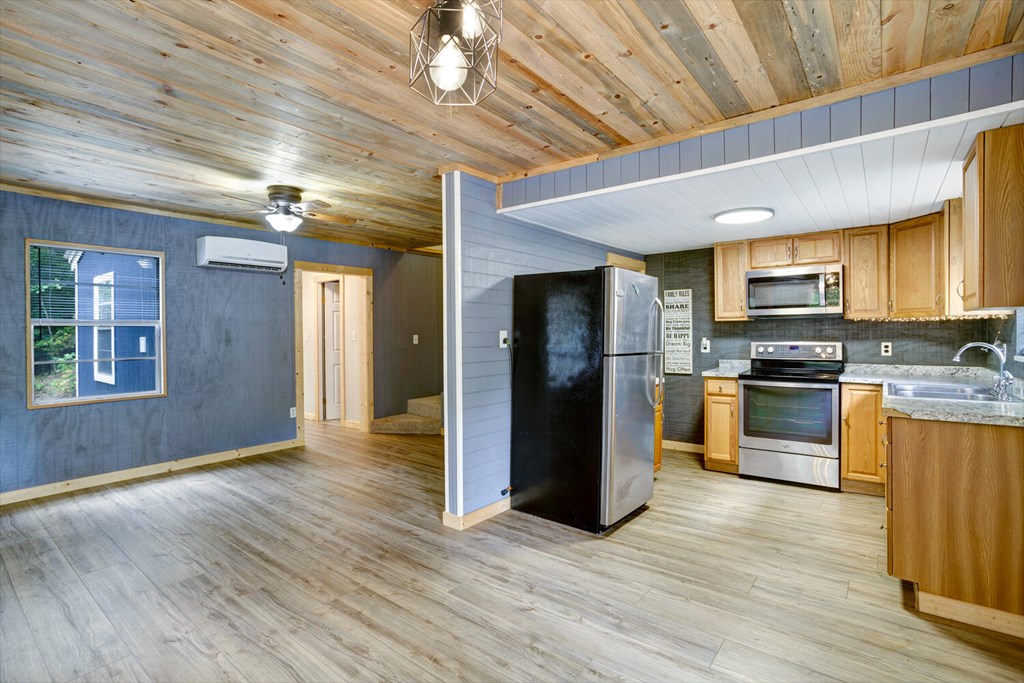 583 Cobb Circle, MURPHY, North Carolina image 8