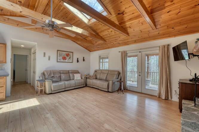 382 Hilltop Lane, MURPHY, North Carolina image 11