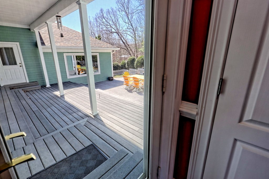 1526 Cedar View Lane, HIAWASSEE, Georgia image 43