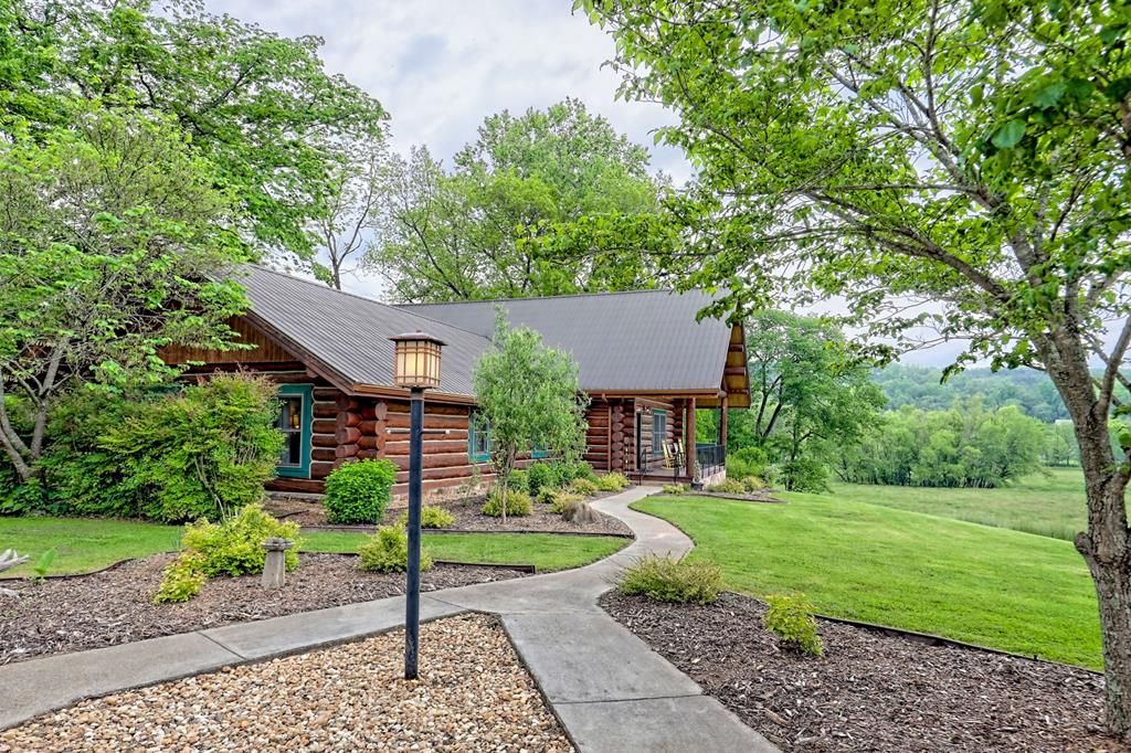6487 Old Highway 64 W, WARNE, North Carolina image 1