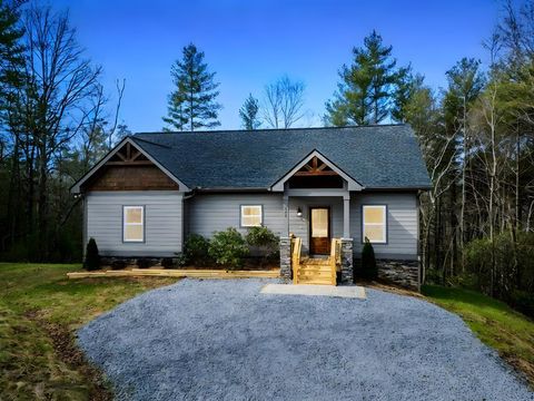 Homes For Sale - 325 River Mountain Rd<br/> MURPHY, NC 28906