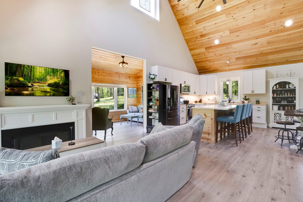 2565 Dune Rd, HIAWASSEE, Georgia image 6