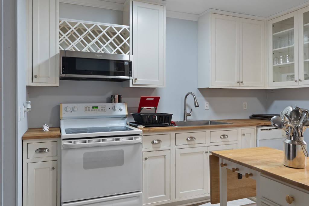121 Brittany Pointe, HAYESVILLE, North Carolina image 12